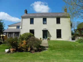 Cilwen Country House Bed and Breakfast